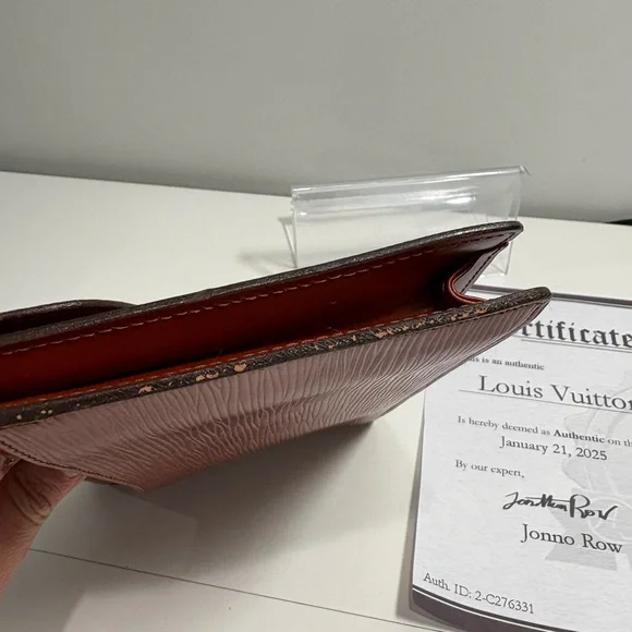 Authentic LOUIS VUITTON cognac epi leather pouch clutch with certificate - Picture 11 of 14